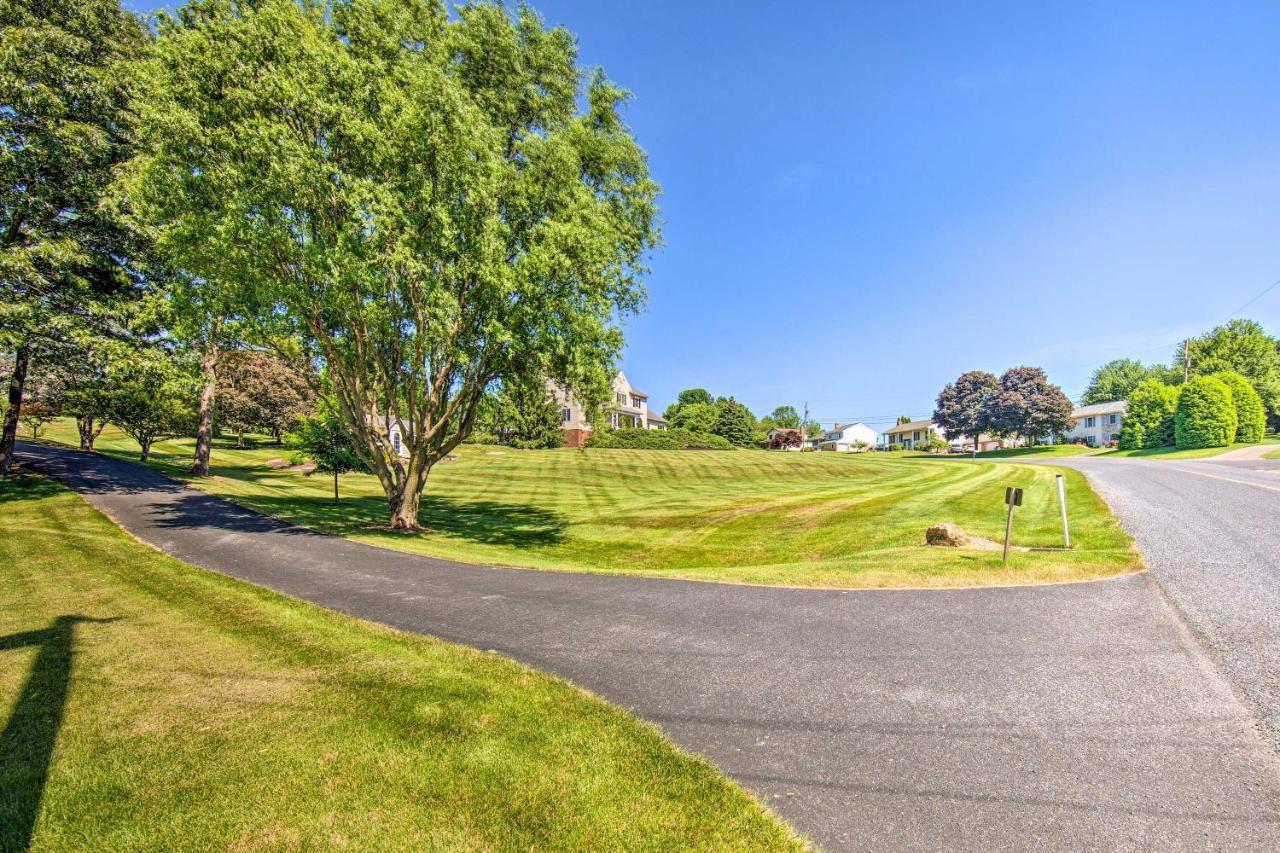 Charming Apartment With Yard And Beautiful Gardens! Manheim Eksteriør billede